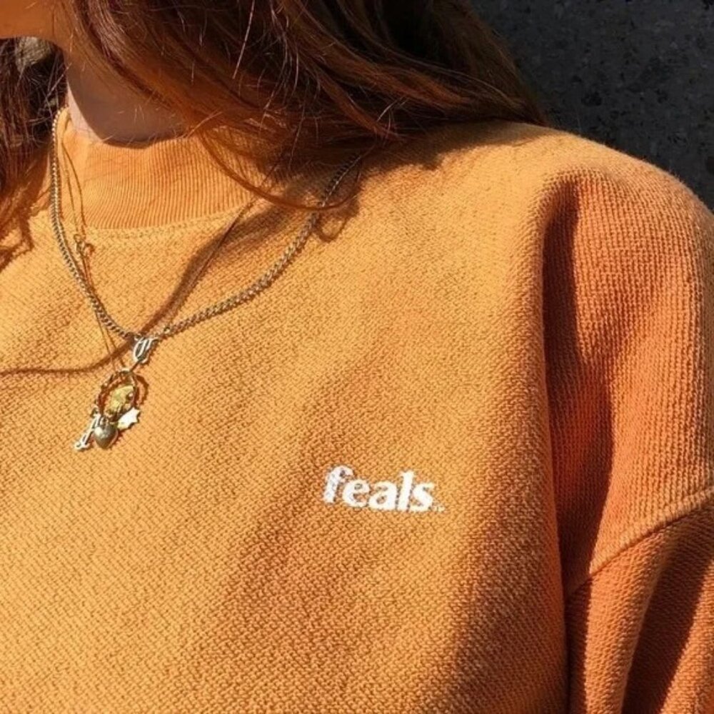Madhappy Womens Feals Logo Pullover Sweatshirt Crewneck Cropped Orange Small